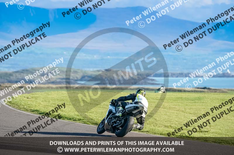 anglesey no limits trackday;anglesey photographs;anglesey trackday photographs;enduro digital images;event digital images;eventdigitalimages;no limits trackdays;peter wileman photography;racing digital images;trac mon;trackday digital images;trackday photos;ty croes